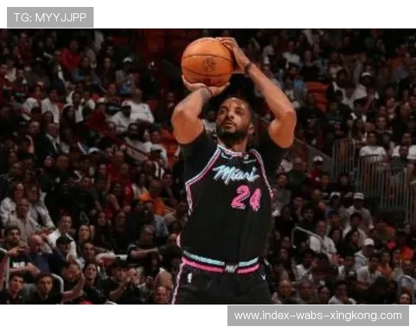 热火外线准星助队拉开比分