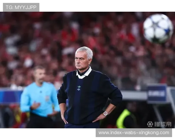 本菲卡前插动作让对手无从招架